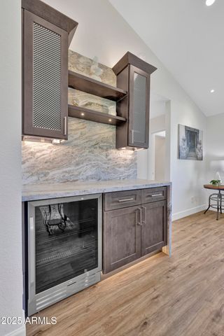 1362 E WICKIEUP Lane, Phoenix, AZ 85024