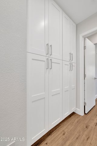 1362 E WICKIEUP Lane, Phoenix, AZ 85024