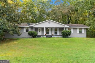 228 Woodland Circle NW, Calhoun, GA 30701