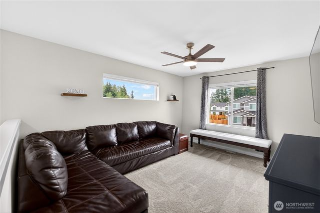 13415 183rd Street E, Puyallup, WA 98374
