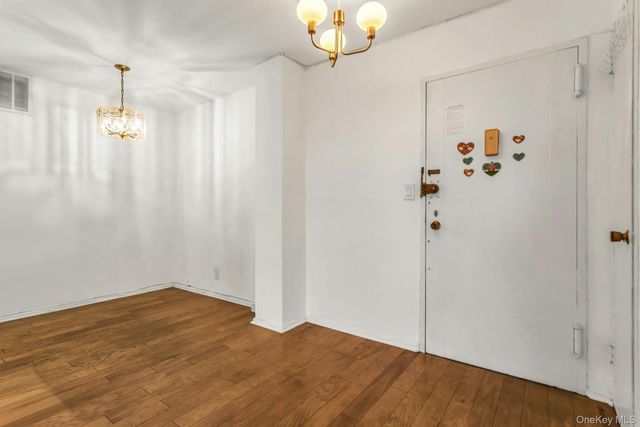 138-10 Franklin Avenue 9J, Flushing, NY 11355
