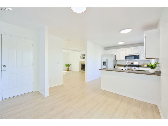 7716 Sw 175TH Pl, Beaverton, OR 97007