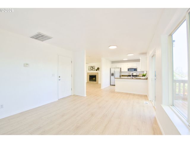 7716 Sw 175TH Pl, Beaverton, OR 97007