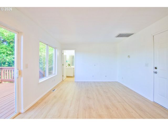 7716 Sw 175TH Pl, Beaverton, OR 97007