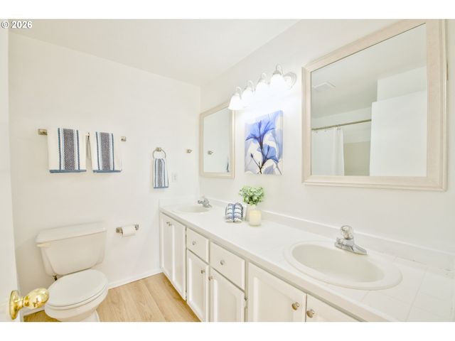 7716 Sw 175TH Pl, Beaverton, OR 97007