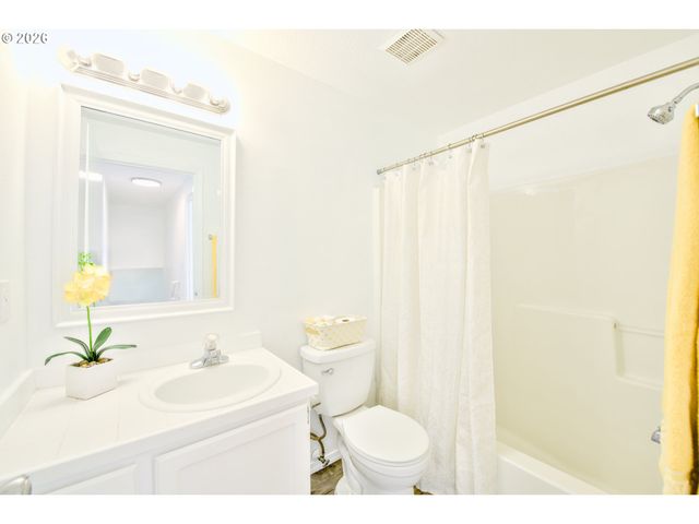 7716 Sw 175TH Pl, Beaverton, OR 97007