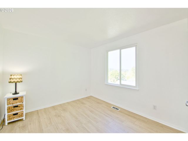 7716 Sw 175TH Pl, Beaverton, OR 97007