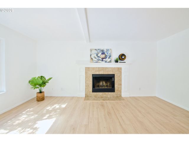 7716 Sw 175TH Pl, Beaverton, OR 97007