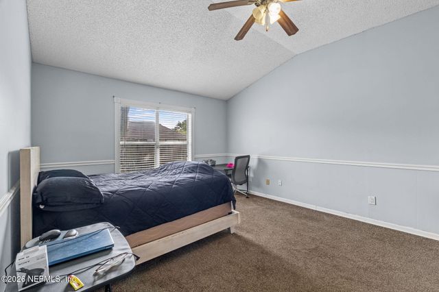 8459 COUNTRY BEND Circle E, Jacksonville, FL 32244