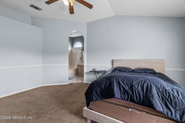 8459 COUNTRY BEND Circle E, Jacksonville, FL 32244