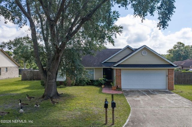 8459 COUNTRY BEND Circle E, Jacksonville, FL 32244