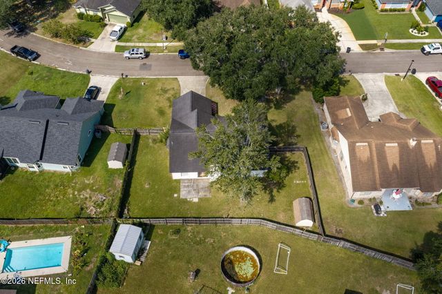 8459 COUNTRY BEND Circle E, Jacksonville, FL 32244