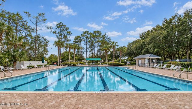 8459 COUNTRY BEND Circle E, Jacksonville, FL 32244