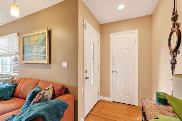 951 W Kendall, Corona, CA 92882