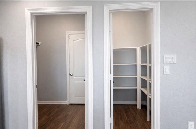 9923 Swindale Ridge Ln, Houston, TX 77044