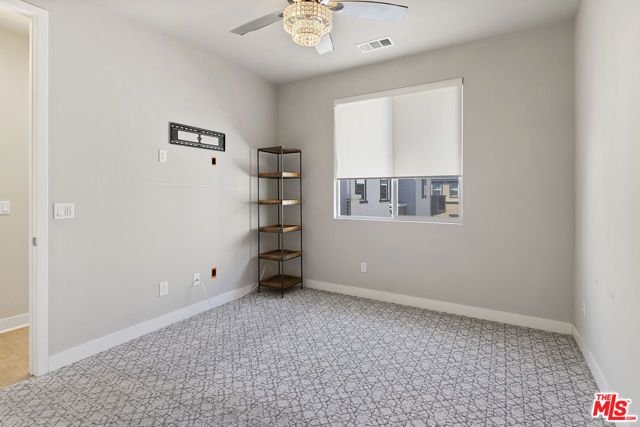 551 Daniel Freeman Circle, Inglewood, CA 90301