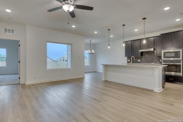 12803 Lower Peach Way, Schertz, TX 78154