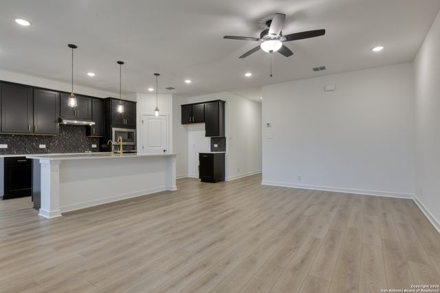 12803 Lower Peach Way, Schertz, TX 78154