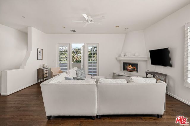 218 Santa Barbara Street D, Santa Barbara, CA 93101