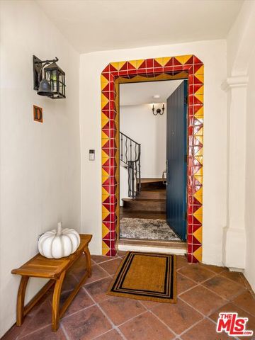 218 Santa Barbara Street D, Santa Barbara, CA 93101