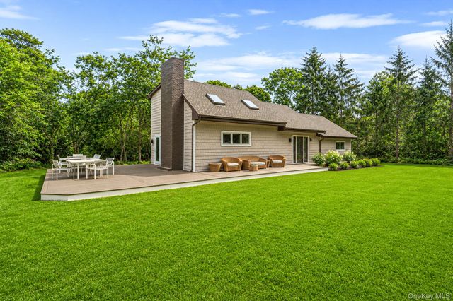 80 Springville Road A, Hampton Bays, NY 11946