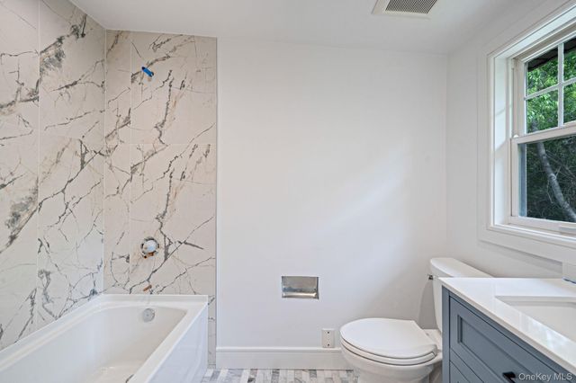 80 Springville Road A, Hampton Bays, NY 11946