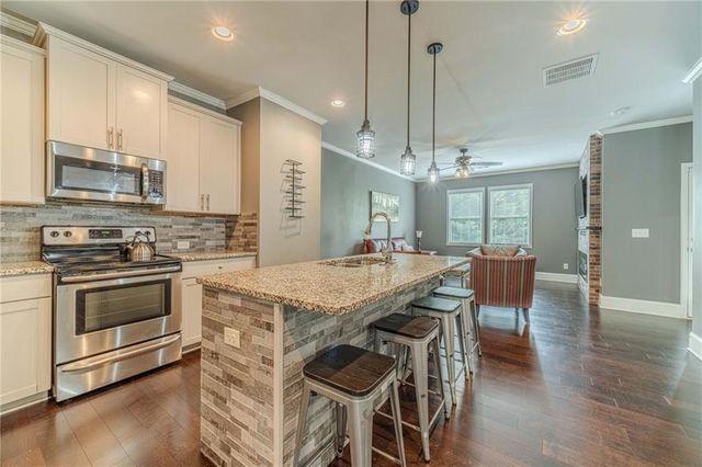 2193 Mission View Drive, Lawrenceville, GA 30043