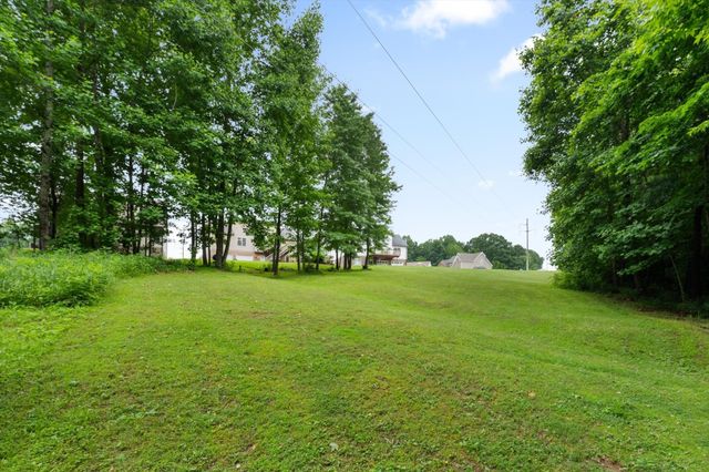 1823 Patricia Dr, Clarksville, TN 37040