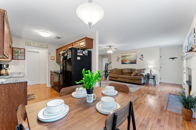 1823 Patricia Dr, Clarksville, TN 37040