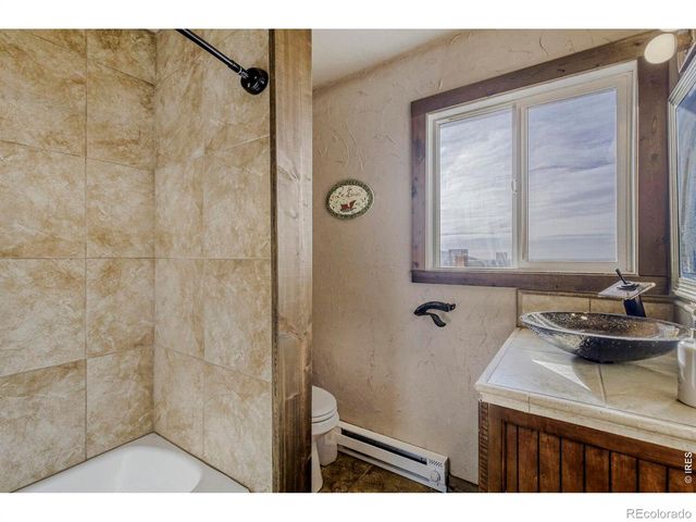 1042 Steamboat Valley Road, Lyons, CO 80540