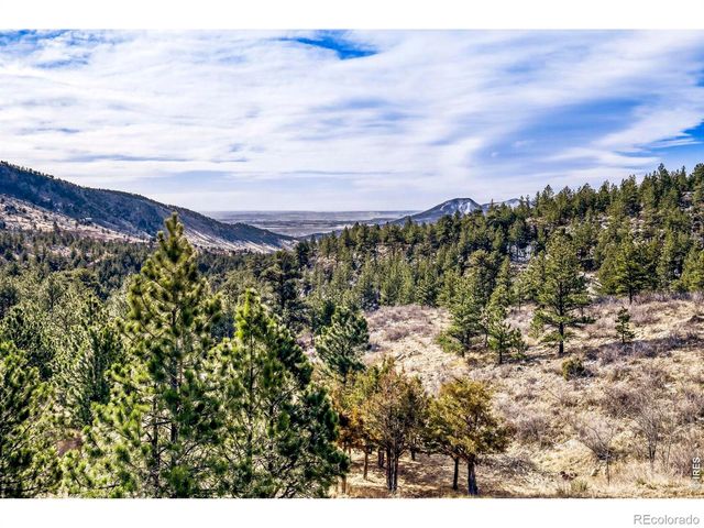 1042 Steamboat Valley Road, Lyons, CO 80540
