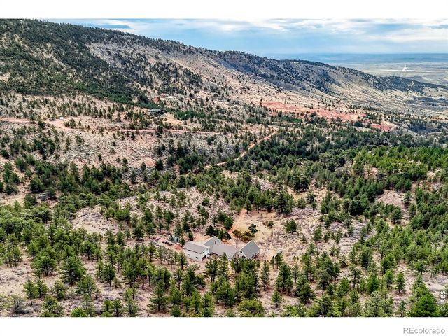 1042 Steamboat Valley Road, Lyons, CO 80540