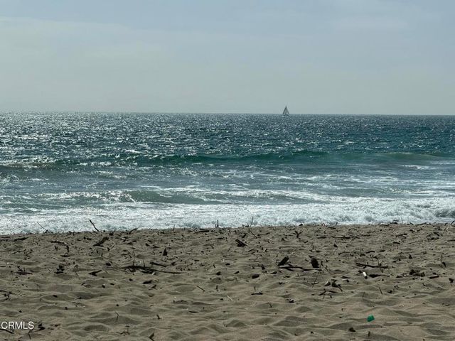 2905 Kelp Lane, Oxnard, CA 93035