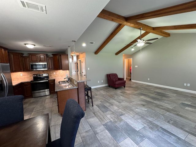476 Bobwhite Hollow, Lonoke, AR 72086