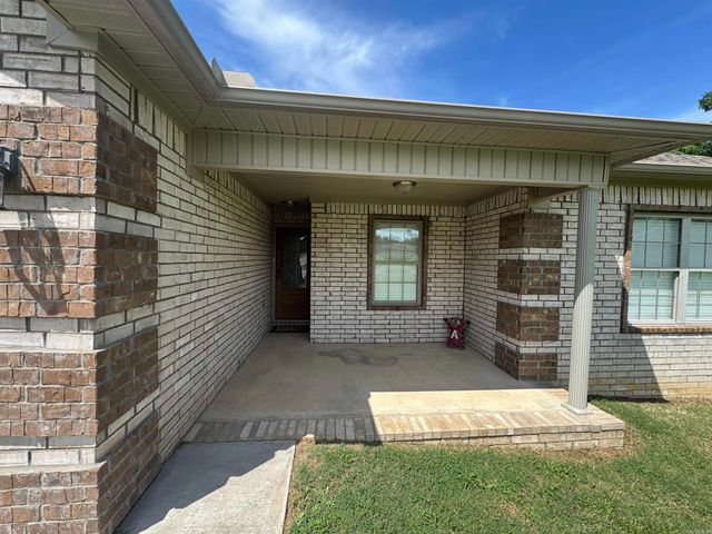 476 Bobwhite Hollow, Lonoke, AR 72086