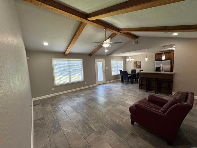 476 Bobwhite Hollow, Lonoke, AR 72086