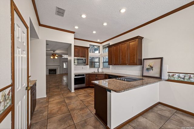 3311 Green Spg Dr, San Antonio, TX 78247