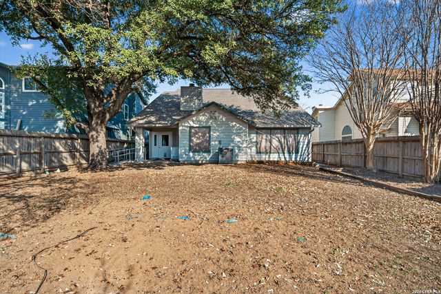 3311 Green Spg Dr, San Antonio, TX 78247