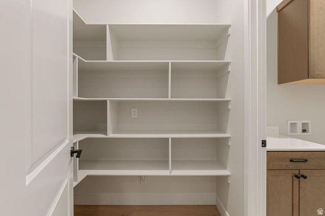 2405 PATRICIA DR, Santa Clara, UT 84765