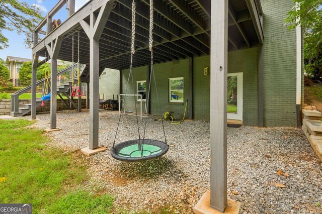 3669 Crestview Drive SE, Smyrna, GA 30082