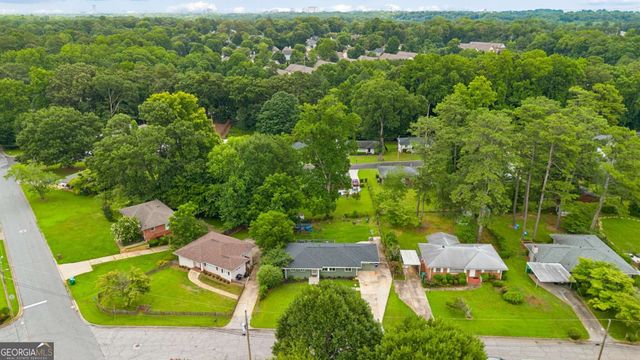 3669 Crestview Drive SE, Smyrna, GA 30082