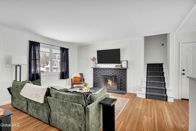 14 Coachman Drive, Milton, NY 12020