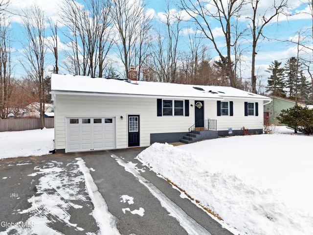 14 Coachman Drive, Milton, NY 12020
