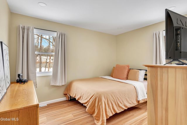 14 Coachman Drive, Milton, NY 12020