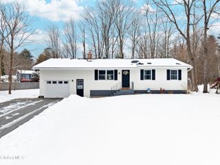 14 Coachman Drive, Milton, NY 12020