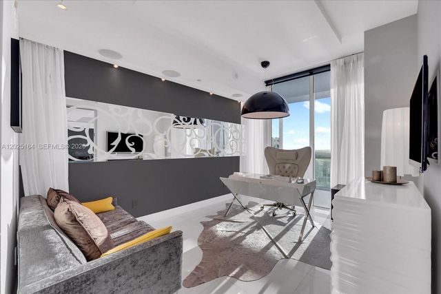 100 S Pointe Dr 3002, Miami Beach, FL 33139