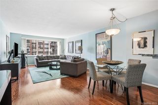 300 E 59th Street 1903, New York (manhattan), NY 10022
