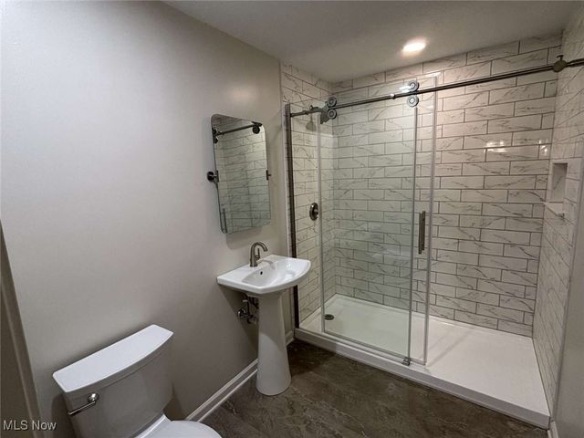 1353 Lake Martin Drive, Kent, OH 44240