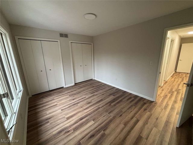 1353 Lake Martin Drive, Kent, OH 44240