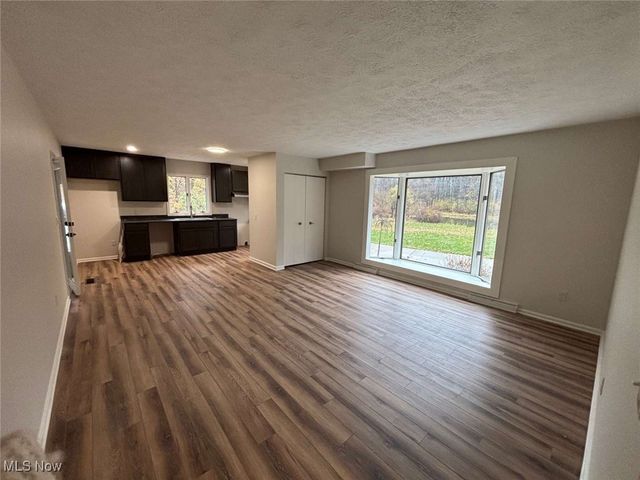 1353 Lake Martin Drive, Kent, OH 44240